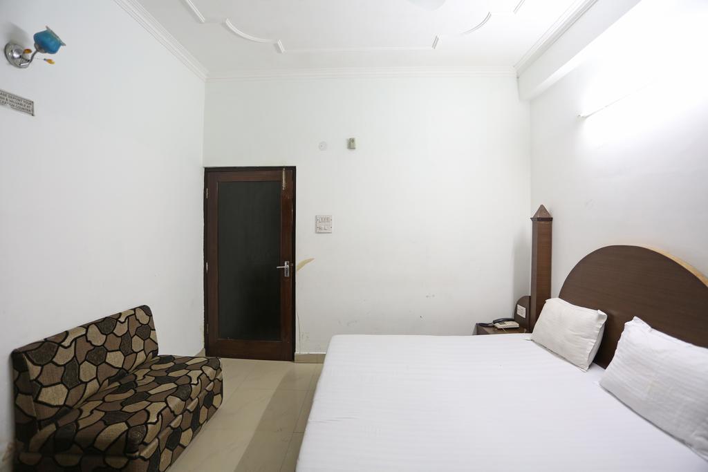 Hotel Katra Residency Eksteriør bilde